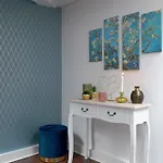 Large Renovated Apartment Chateau Versailles